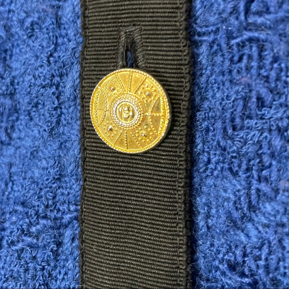 SOLD Chanel Vintage 1989 Iconic Blue Tweed Blazer - Picture 9 of 13